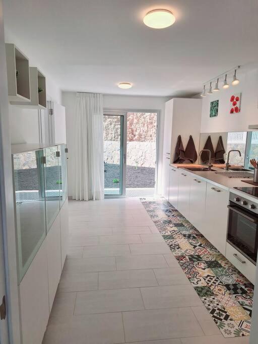 Malibu Mogan Secret Pool Villa - Piscina Privada Y Climatizada - Exclusive Heated Pool Ла-Плая-де-Тауро Экстерьер фото